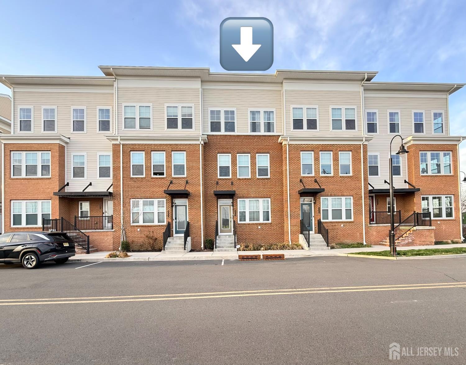 338 South Drive exterior